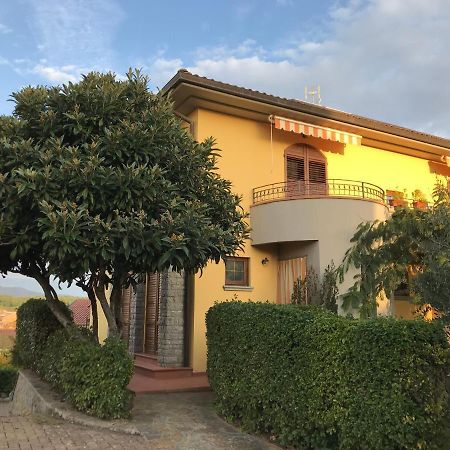 Il Nespolo Villa Cavriglia Luaran gambar
